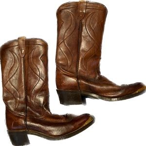 brown cowboy boots